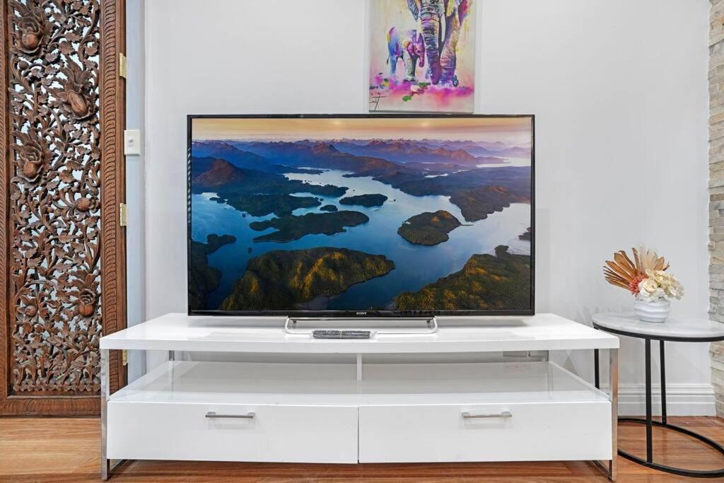 Apartment Chic 4 Bedroom House Five Dock Sydney